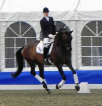 Don Archie in the prize giving